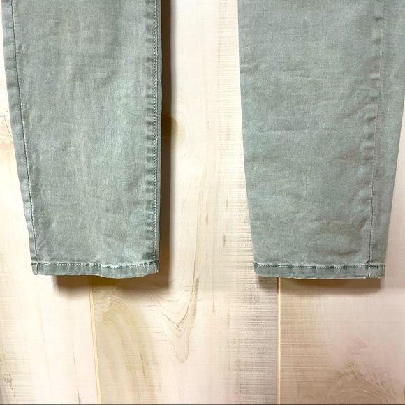 NYDJ Light Washed Sage Green Jeans Leggings 2 - Picture 5 of 5